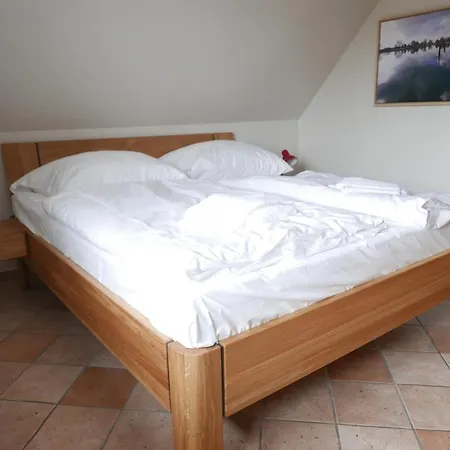 Stoertebekerstr 9, 6 *